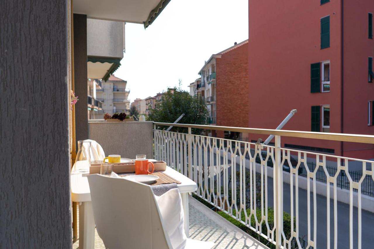 Pietra Ligure Downtown Convenience -Free Parking Apartment Exterior photo