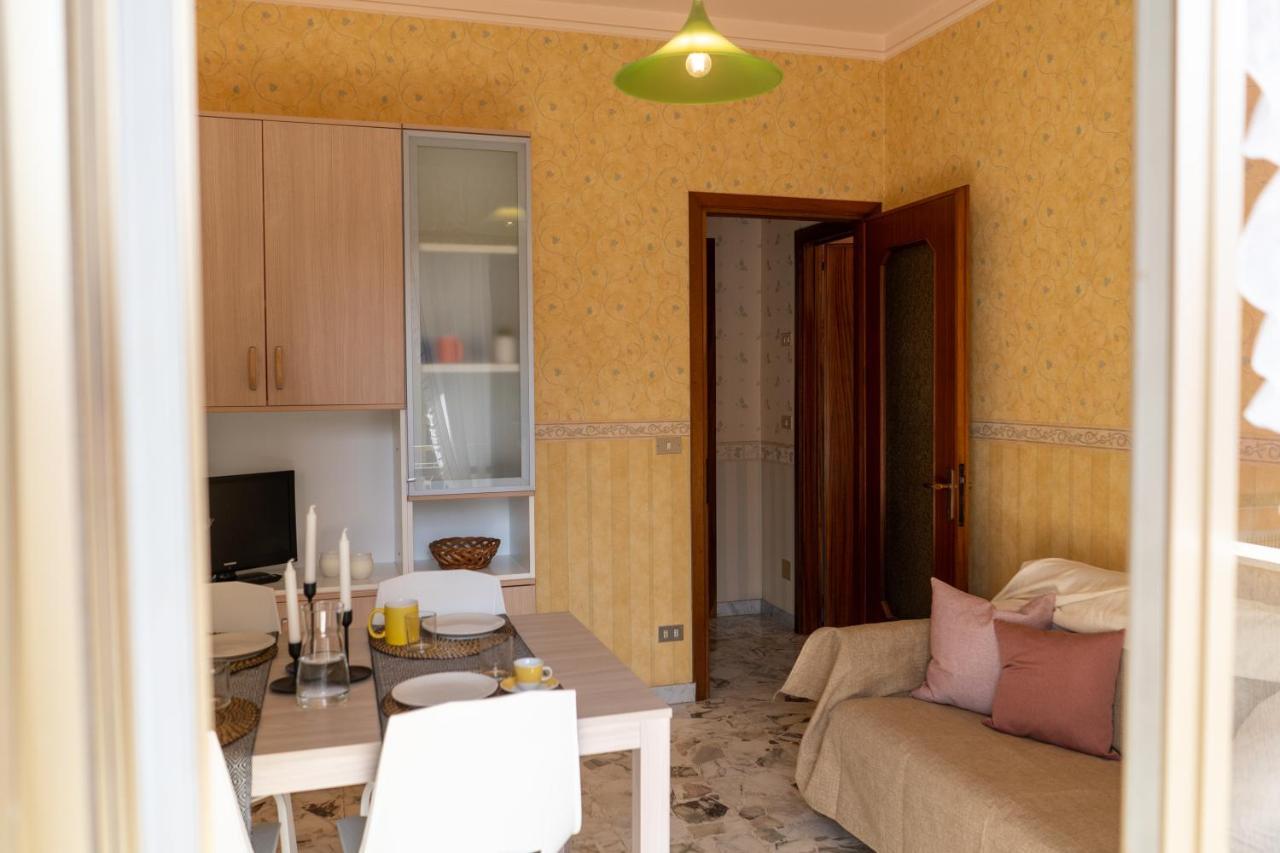Pietra Ligure Downtown Convenience -Free Parking Apartment Exterior photo